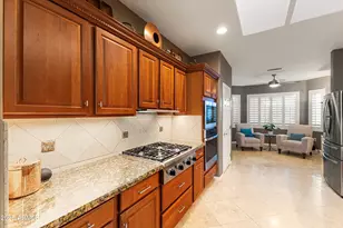 21037 N Carrillo Trail, Surprise, AZ 85387 - Photo 8