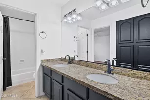 8180 W Gelding Dr, Peoria, AZ 85381 - Photo 28