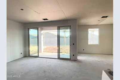 4627 S 95th Drive, Tolleson, AZ 85353 - Photo 8