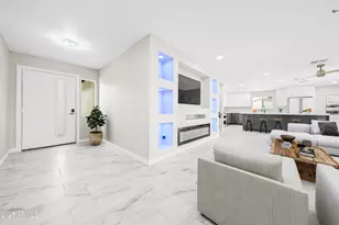 8202 E Whitton Ave, Scottsdale, AZ 85251 - Photo 4