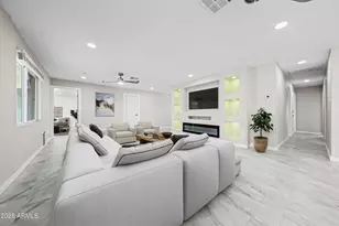 8202 E Whitton Ave, Scottsdale, AZ 85251 - Photo 14