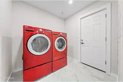 8202 E Whitton Avenue, Scottsdale, AZ 85251 - Photo 34