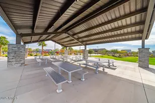 8811 W Denton Ln, Glendale, AZ 85305 - Photo 22