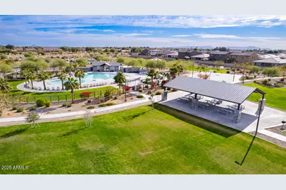 8811 W Denton Lane, Glendale, AZ 85305 - Photo 12