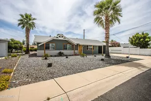 10141 W Pebble Beach Dr, Sun City, AZ 85351 - Photo 2