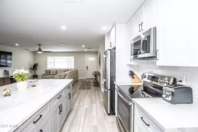 10141 W Pebble Beach Drive, Sun City, AZ 85351 - Photo 10