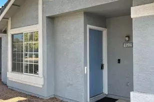 860 N McQueen Rd, Chandler, AZ 85225 - Photo 2