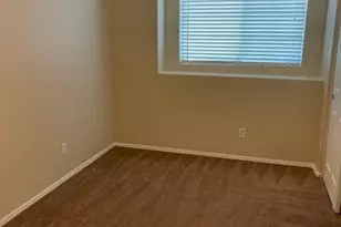 860 N McQueen Rd, Chandler, AZ 85225 - Photo 8