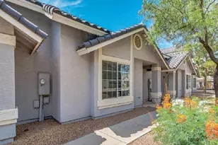 860 N McQueen Rd, Chandler, AZ 85225 - Photo 1