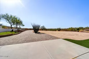 412 E Yearling Rd, Phoenix, AZ 85085 - Photo 28