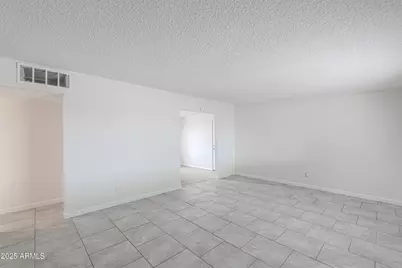 1307 W Lily Place, Casa Grande, AZ 85122 - Photo 2