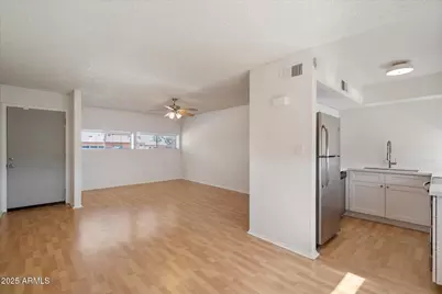 2673 E Oakleaf Drive, Tempe, AZ 85288 - Photo 8