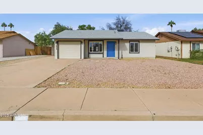 2030 W Portobello Avenue, Mesa, AZ 85202 - Photo 2