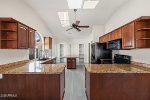 8438 S Maple Ave, Tempe, AZ 85284 - Photo 10