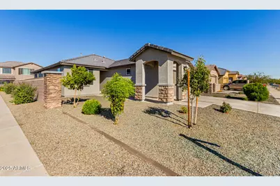 23110 E Excelsior Avenue, Queen Creek, AZ 85142 - Photo 2