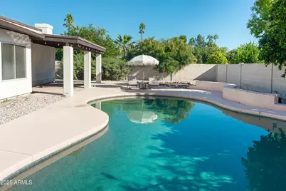 7551 E Gold Dust Avenue, Scottsdale, AZ 85258 - Photo 8