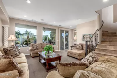 6757 S Seneca Way, Gilbert, AZ 85298 - Photo 12