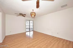 8002 N 106th Ave, Peoria, AZ 85345 - Photo 10