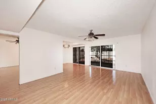 8002 N 106th Ave, Peoria, AZ 85345 - Photo 6