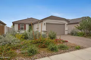 12565 W Levi Dr, Avondale, AZ 85323 - Photo 2