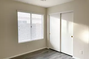 6926 W Via Del Sol Dr, Glendale, AZ 85310 - Photo 10