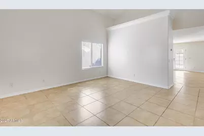 11467 W Austin Thomas Drive, Surprise, AZ 85378 - Photo 8