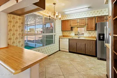 18806 N Zinnia Court, Sun City West, AZ 85375 - Photo 12