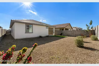 18348 W Jessie Lane, Surprise, AZ 85387 - Photo 14