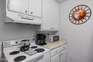 5525 E Thomas Rd, Phoenix, AZ 85018 - Photo 18