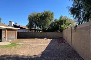 10014 N 44th Dr, Glendale, AZ 85302 - Photo 44