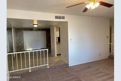 10014 N 44th Drive, Glendale, AZ 85302 - Photo 8