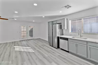 6246 W Illini Street, Phoenix, AZ 85043 - Photo 6