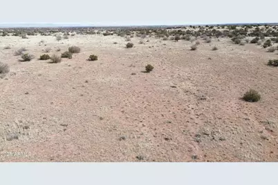 6297 Dewitt Drive #-, Winslow, AZ 86047 - Photo 14