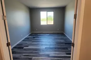 7616 W Jones Ave, Phoenix, AZ 85043 - Photo 8