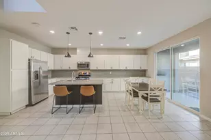 736 E Rojo Way, Gilbert, AZ 85297 - Photo 8