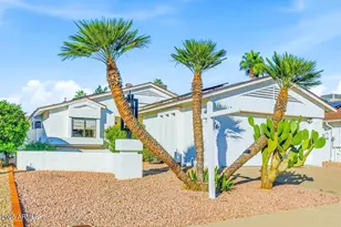 306 W Beverly Ln, Phoenix, AZ 85023 - Photo 1