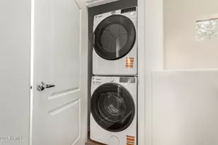 240 W Juniper Ave, Gilbert, AZ 85233 - Photo 22