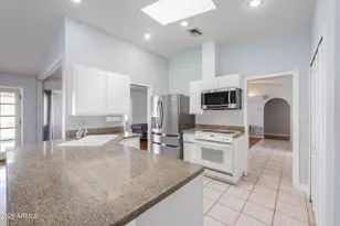 126 E Laurel Cir, Casa Grande, AZ 85122 - Photo 18