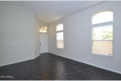 4927 W Wahalla Lane, Glendale, AZ 85308 - Photo 6