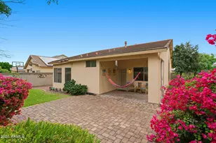 14624 W Gelding Dr, Surprise, AZ 85379 - Photo 28