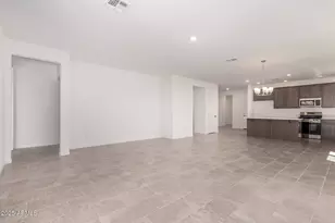 13231 W Ranch Gate Rd, Peoria, AZ 85383 - Photo 4