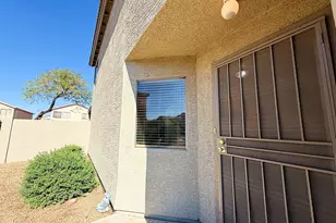 10434 W Oregon Ave, Glendale, AZ 85307 - Photo 2