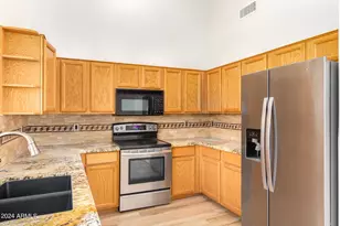 7251 E Lomita Ave, Mesa, AZ 85209 - Photo 12