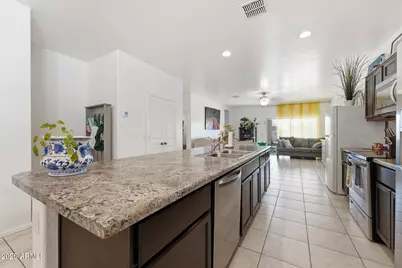 36977 W Maddaloni Avenue, Maricopa, AZ 85138 - Photo 6