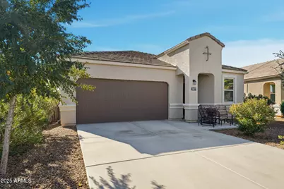 36977 W Maddaloni Avenue, Maricopa, AZ 85138 - Photo 2