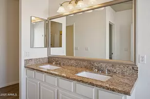 2242 E Soft Wind Dr, Phoenix, AZ 85024 - Photo 24