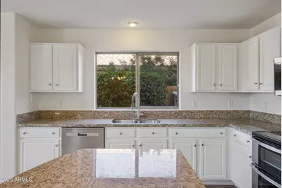 2242 E Soft Wind Drive, Phoenix, AZ 85024 - Photo 18