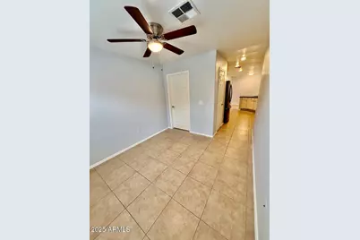 646 N Cobblestone Street, Gilbert, AZ 85234 - Photo 2