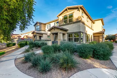 14870 W Encanto Boulevard #1074, Goodyear, AZ 85395 - Photo 4