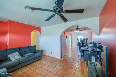 10345 N 90th Avenue, Peoria, AZ 85345 - Photo 6